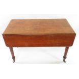 VICTORIAN MAHOGANY PEMBROKE TABLE FITTED WITH A SINGLE DRAWER & ON TAPERING TURNED CYLINDRICAL