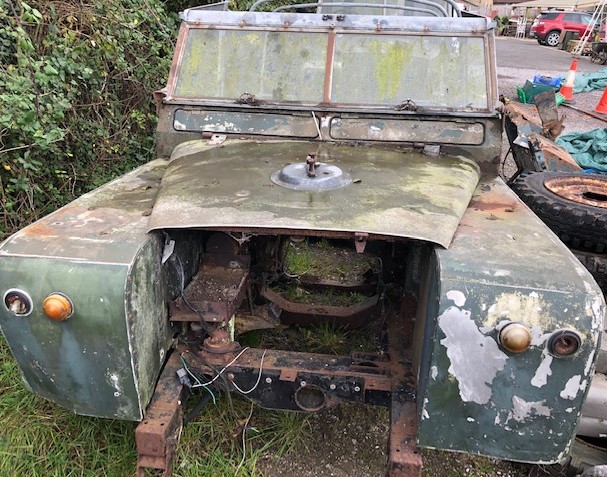 LAND ROVER SERIES II OR IIA, GREEN BODY SHELL AND CHASSIS ONLY, NO RUNNING GEAR OR DOORS ETC, DONOR - Image 4 of 13