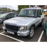 LAND ROVER DISCOVERY REG: VK04 XEN, 2004, SILVER, V5 AND SOME PAPERWORK HELD. STARTS AND RUNS. NOT