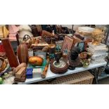 SHELF TO INCLUDE AFRICAN STYLE FIGURES, COLLECTORS PLATES, PAINTED BUDDHA ETC