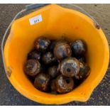 BUCKET OF CAST IRON BUN FEET