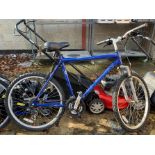 26 FALCON MONTANA GENTS SPRUNG FORKS BICYCLE"