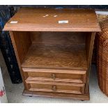 OAK BEDSIDE CABINET