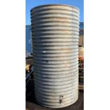 LARGE GALVANISED CYLINDRICAL WATER TANK