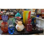 HALF SHELF OF VARIOUS DECORATIVE MID CENTURY GLASS VASES, JUGS INCLUDING CZECH GLASS, SIGNED GLASS