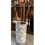 UMBRELLA STAND INCLUDING WALKING STICKS