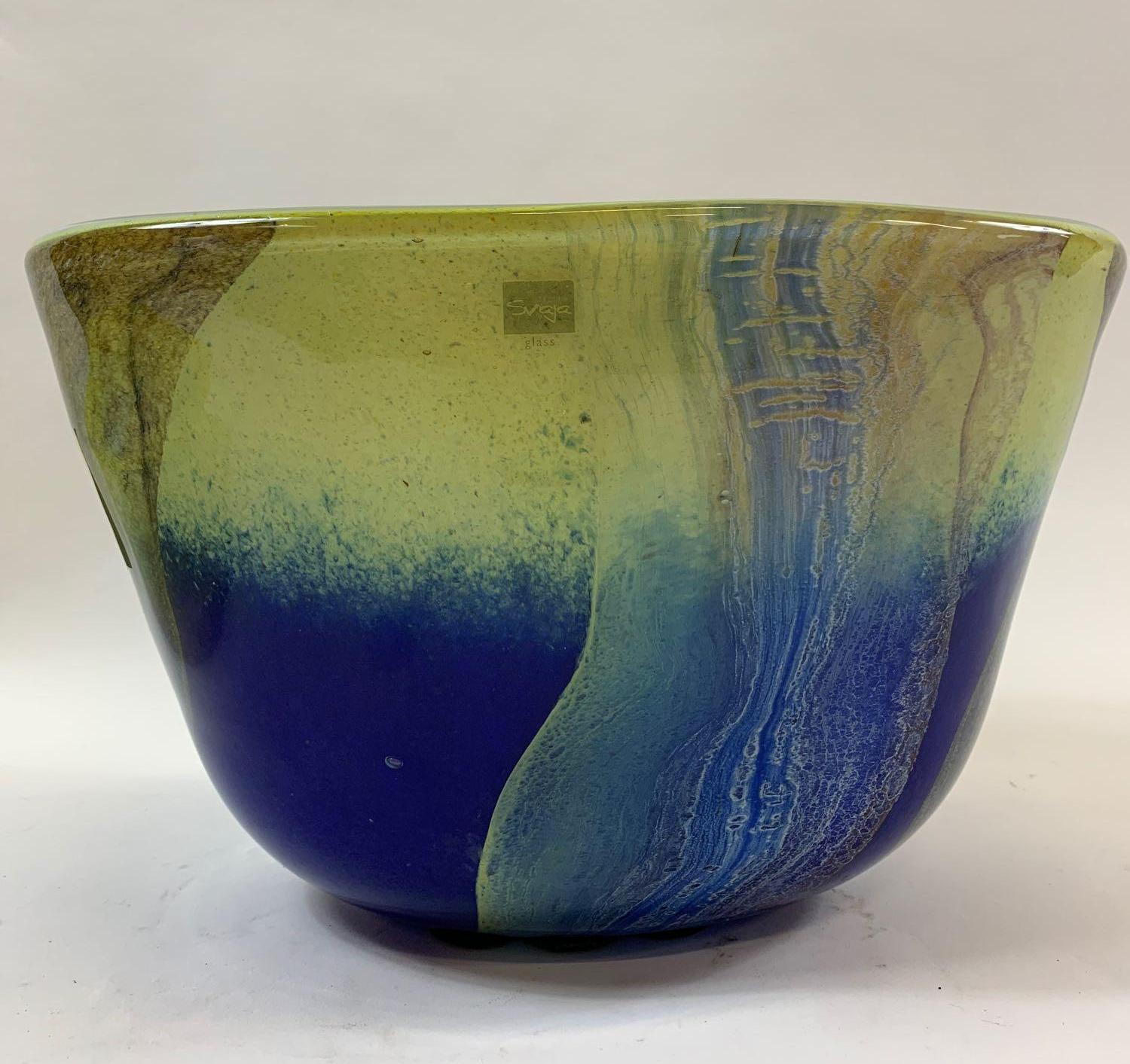 A large Svaja glass multi coloured bowl and vase - Image 5 of 8