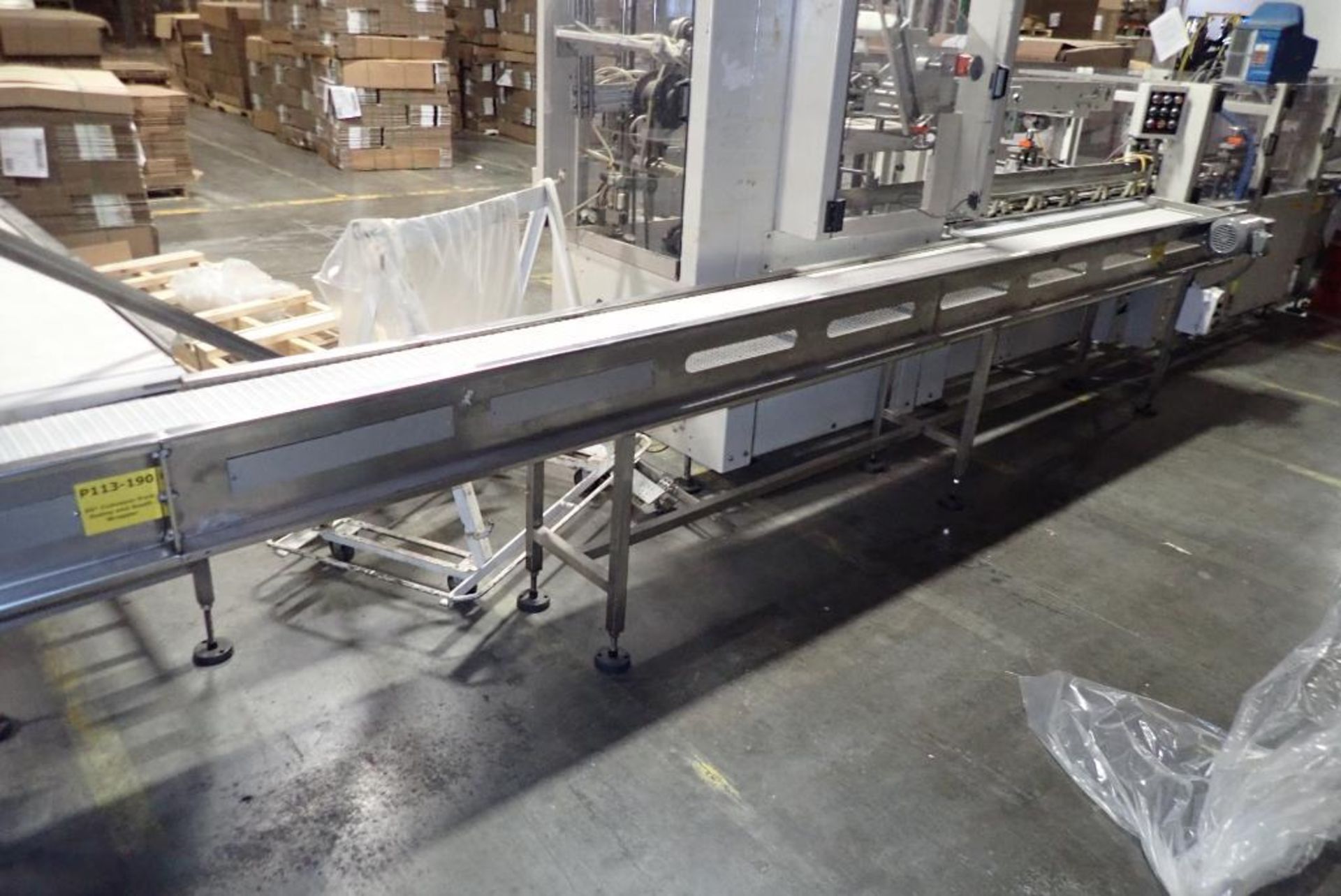 90 degree plastic interlock belt conveyor - Image 4 of 11