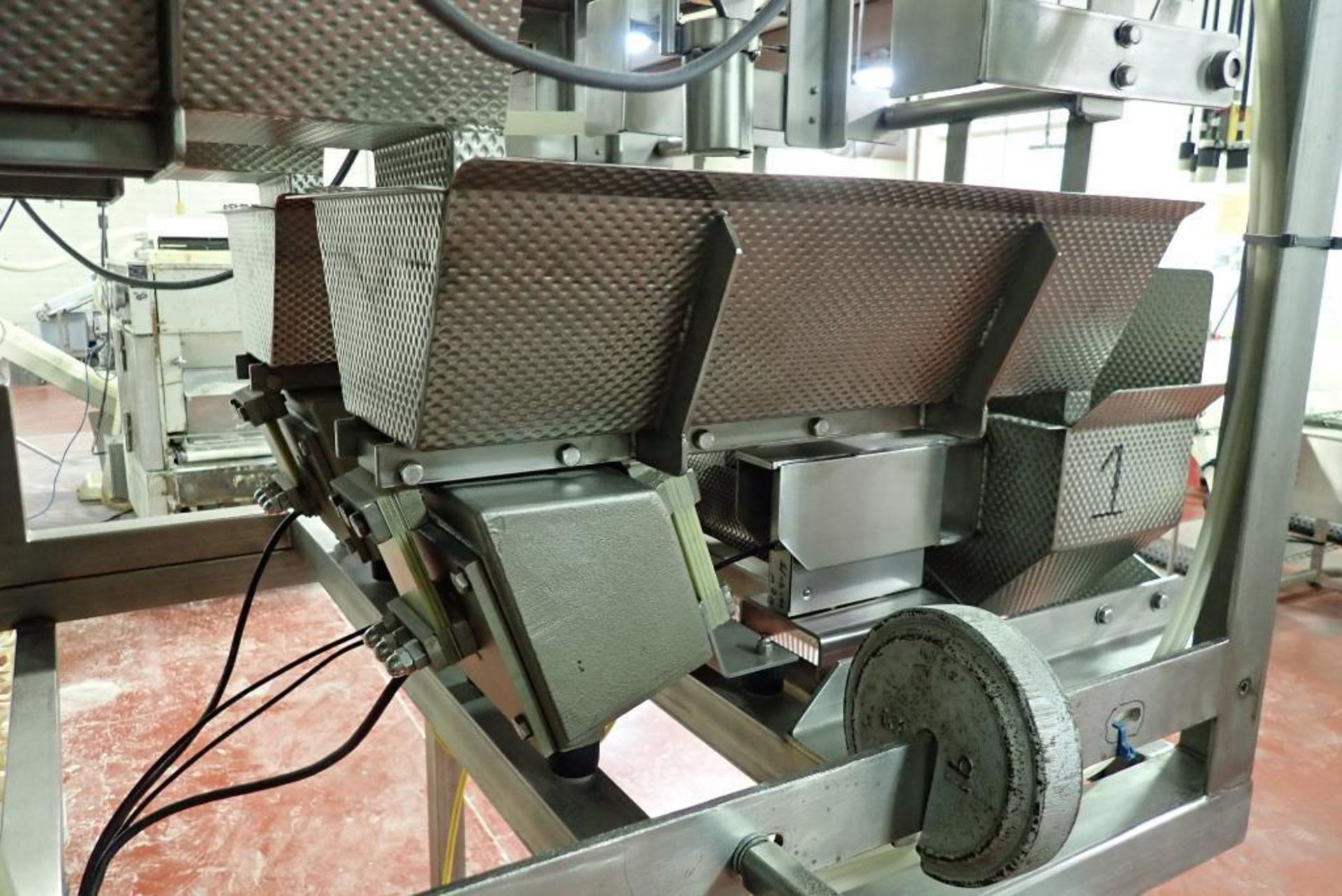 1997 Powell Systems Inc SS weigher - Image 4 of 19