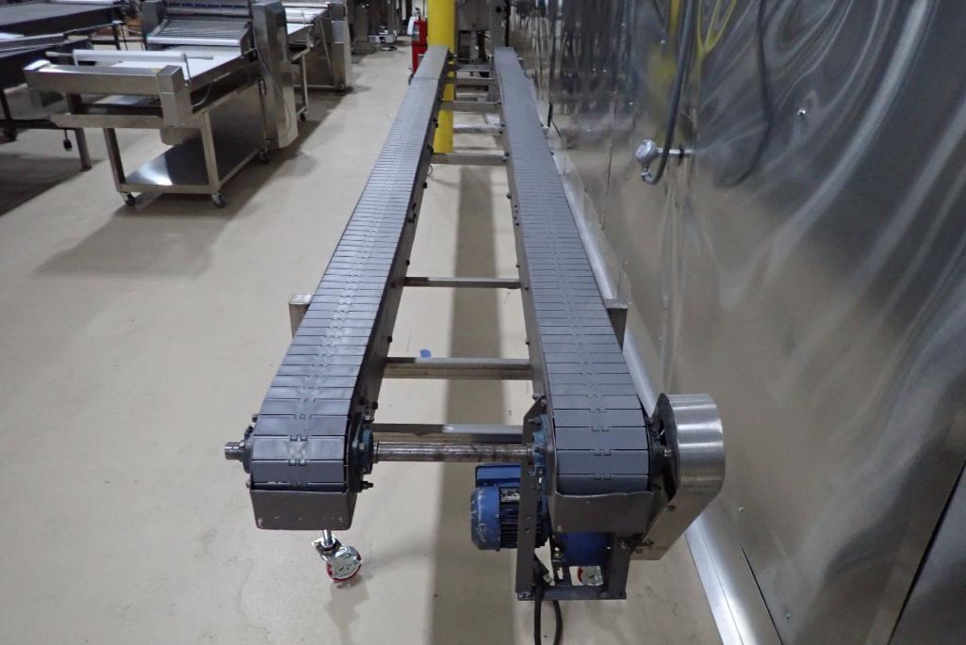 Pan conveyor - Image 3 of 7