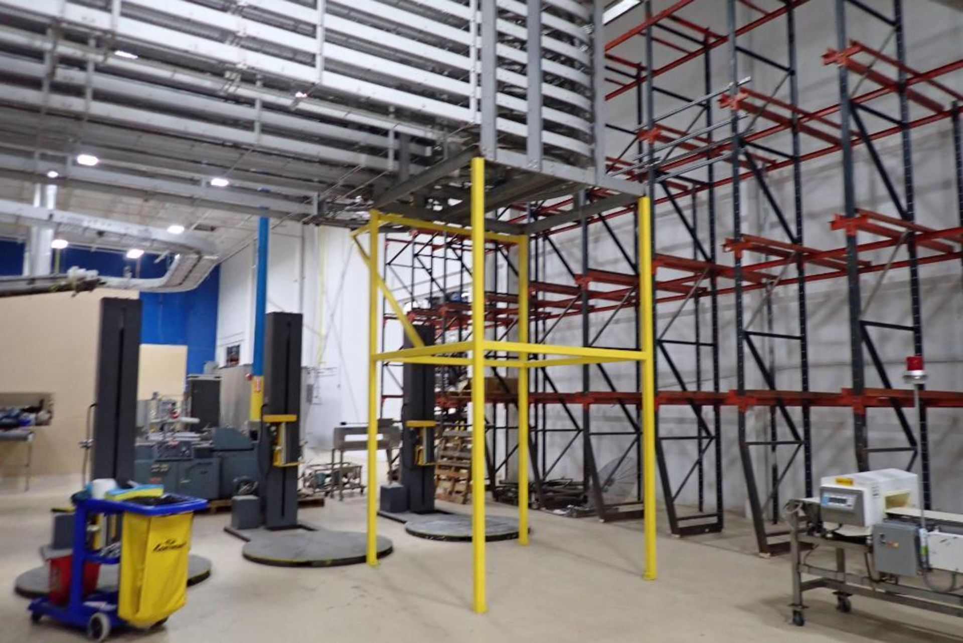 Stewart Systems racetrack overhead cooling conveyor - Image 17 of 18