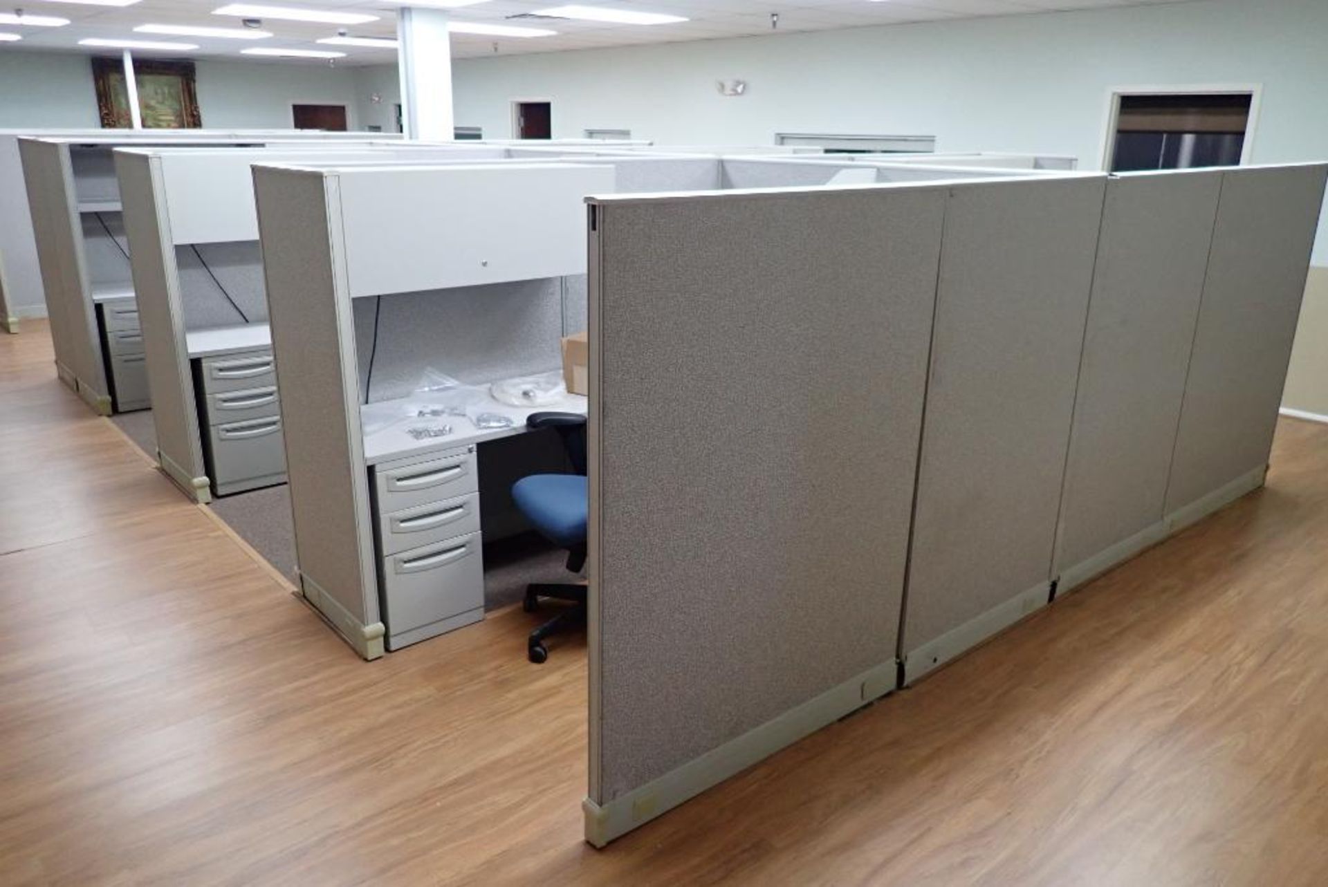 (6) modular office cubicles
