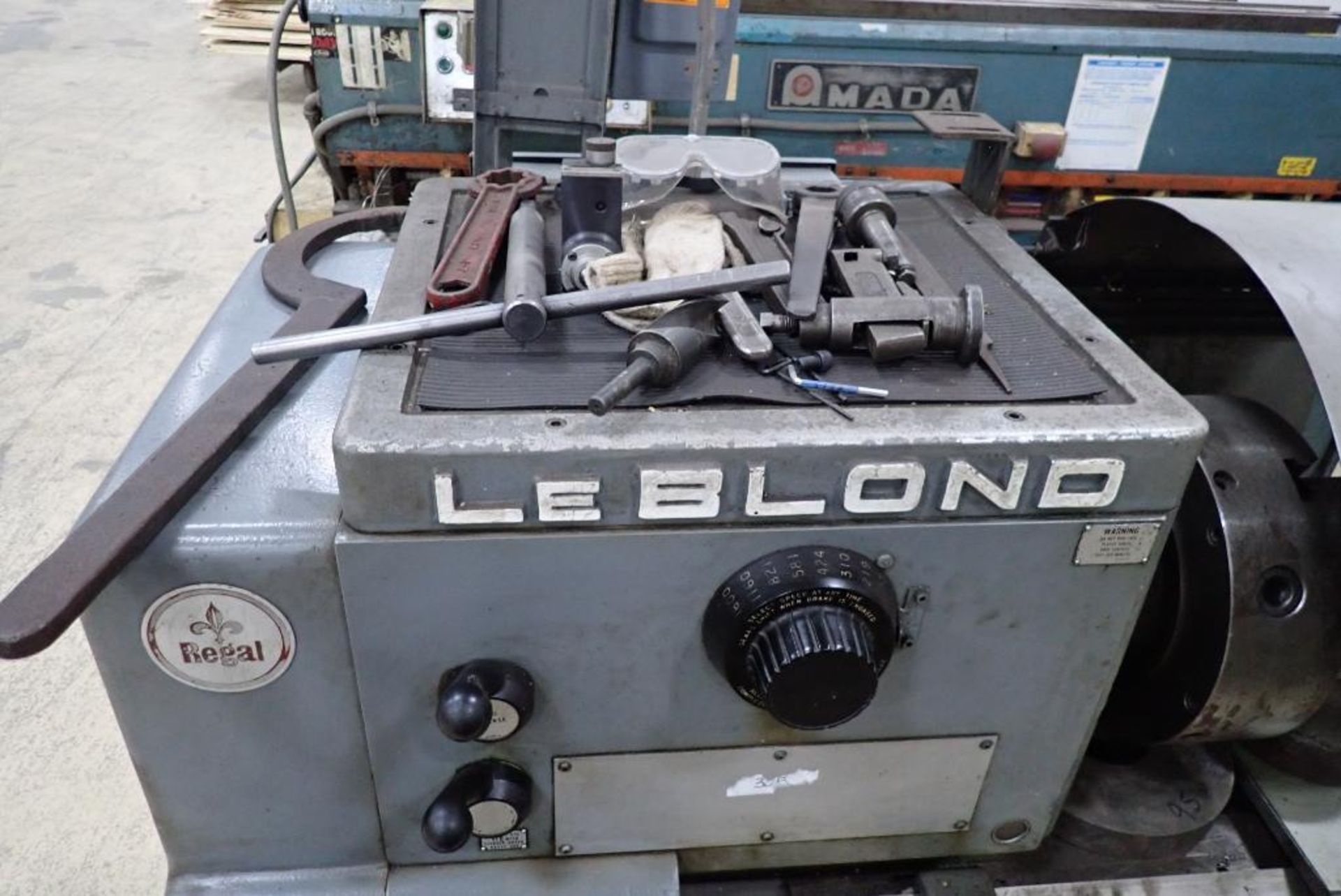 Leblond gap engine bed lathe - Image 8 of 17