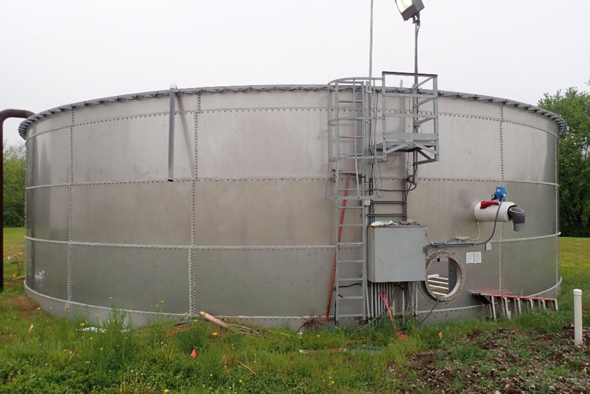 2009 Liquid Tech SS holding tank - Image 2 of 22