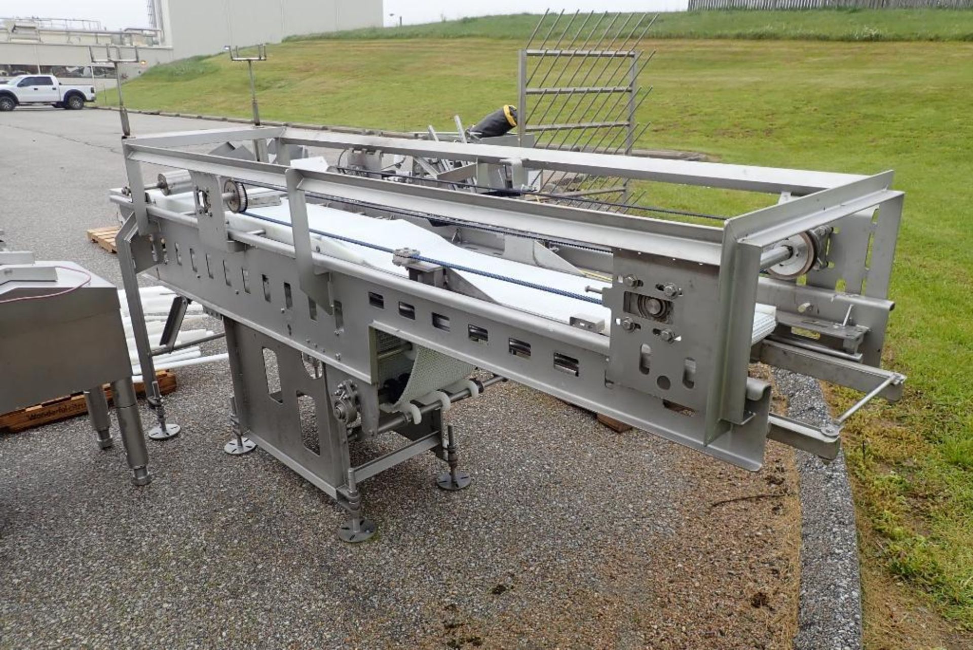 Friesens reciprocating conveyor - Image 5 of 19