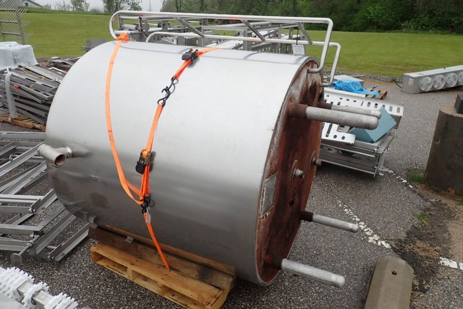 SS jacketed tank - Image 3 of 18