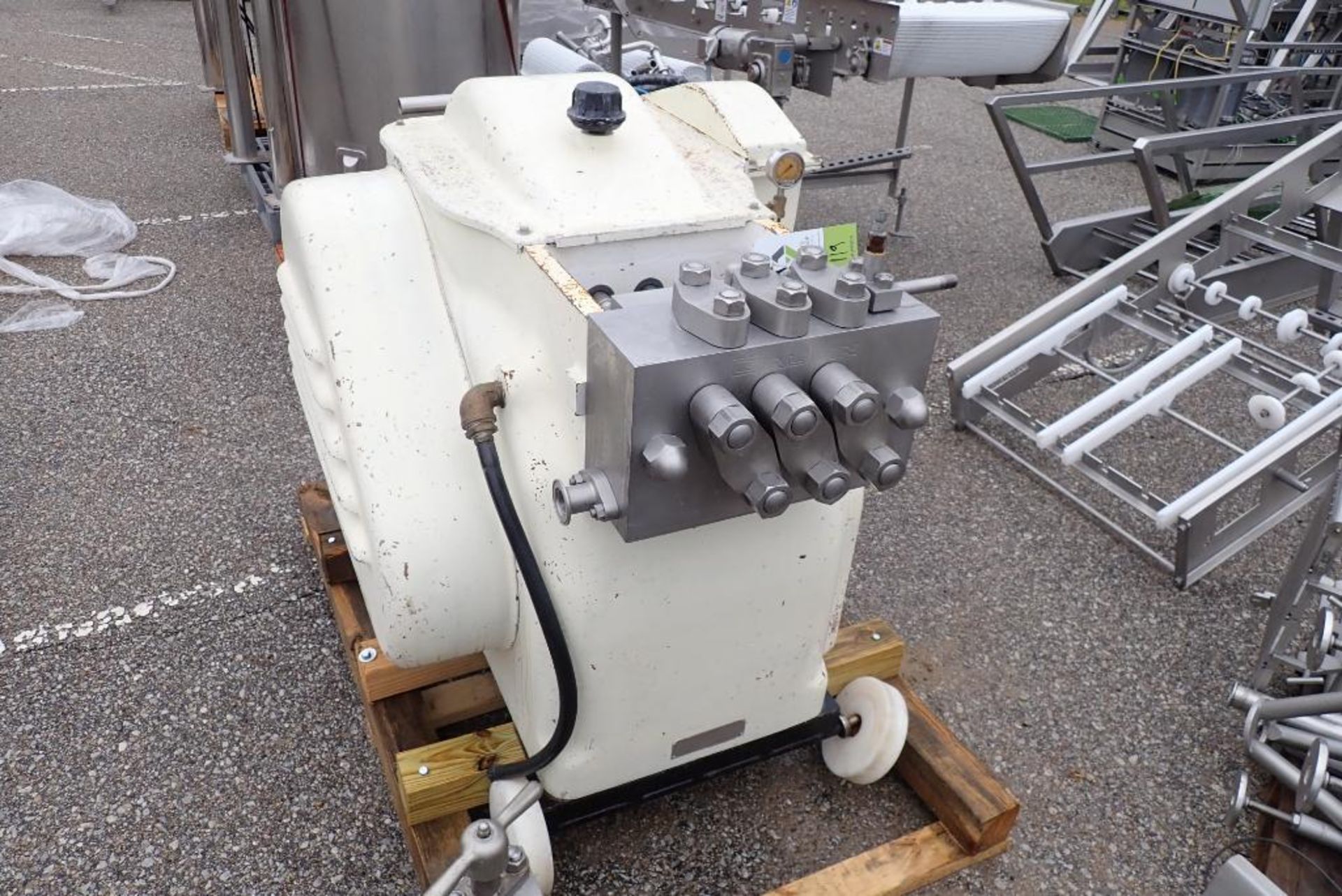 APV Gaulin 2 stage homogenizer - Image 2 of 22