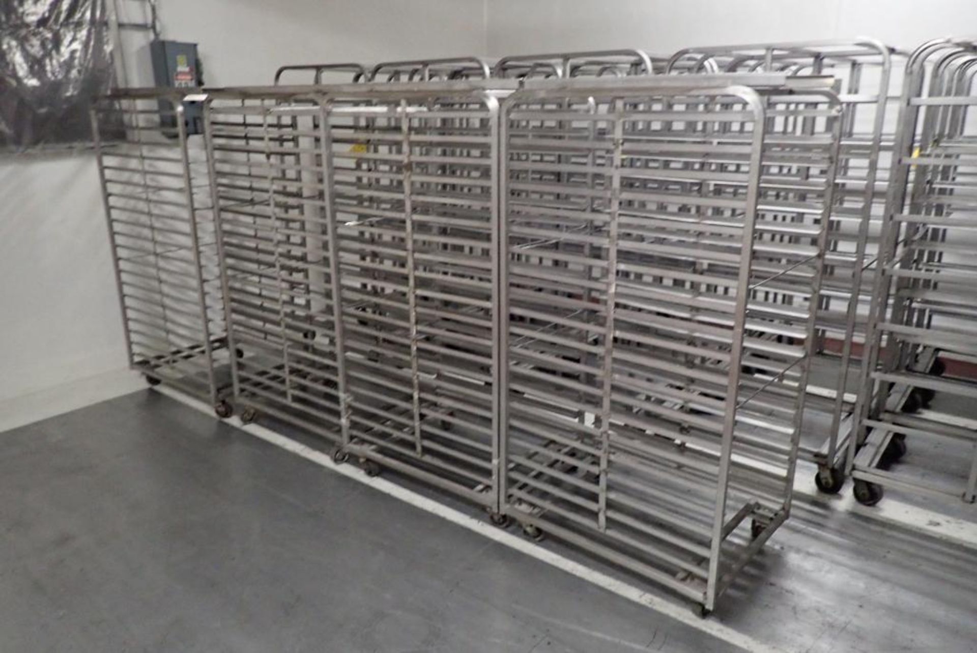 SS double oven bakery rack