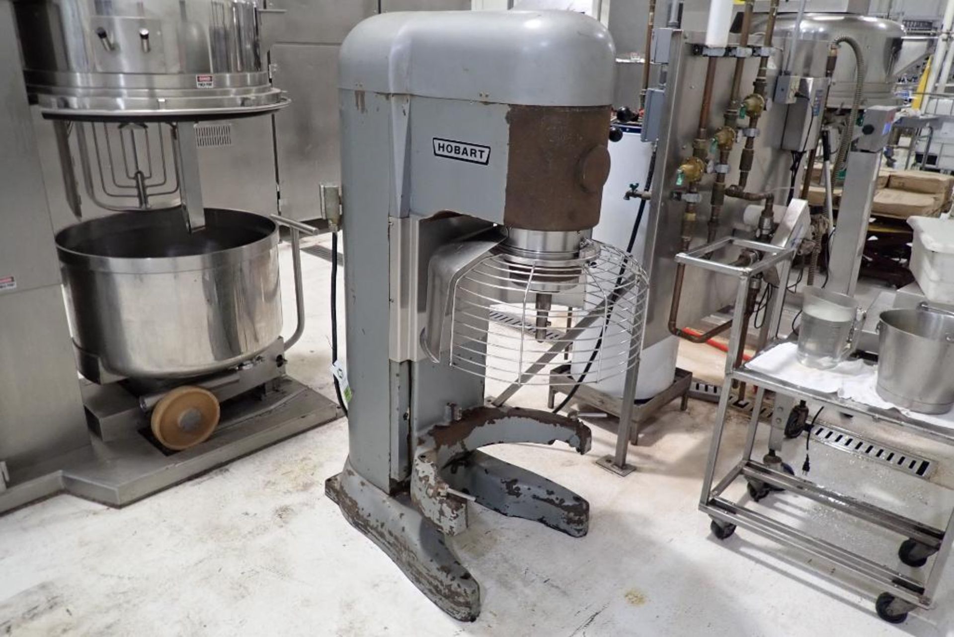 Hobart 140 quart planetary mixer