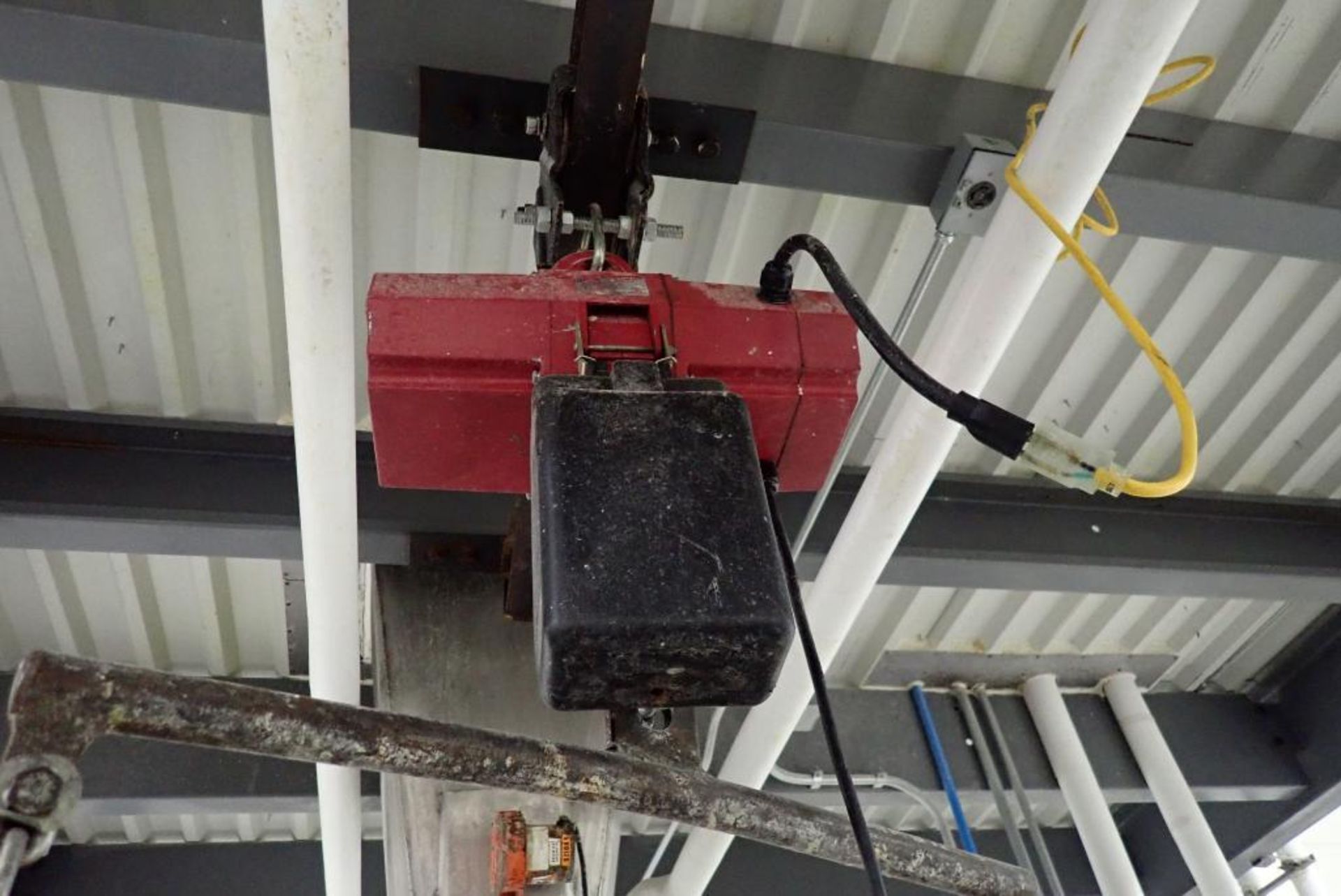 Dayton 1000 lb. electric chain hoist - Image 4 of 6