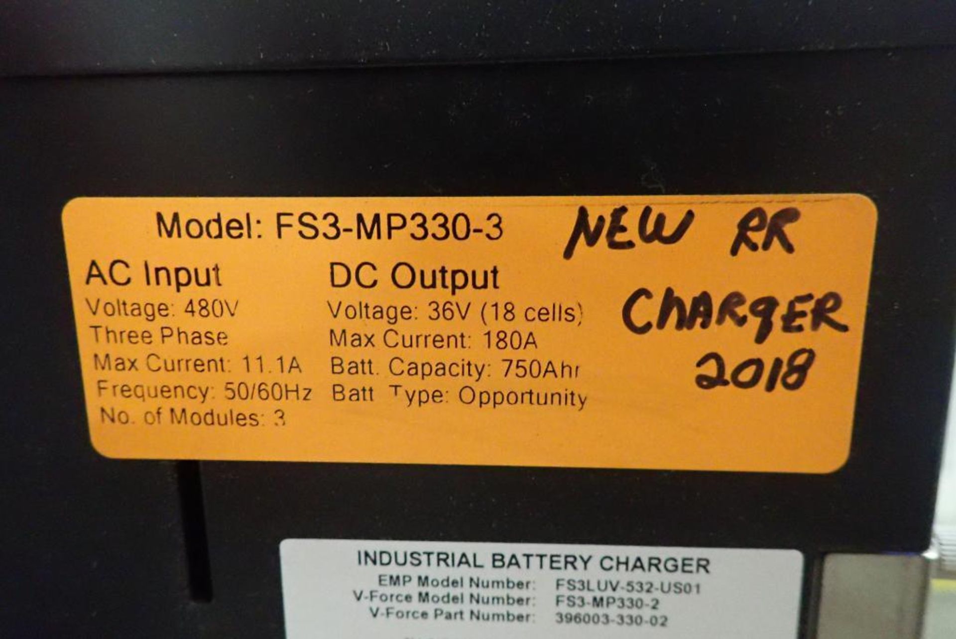 V-Force industrial battery charger - Image 5 of 6