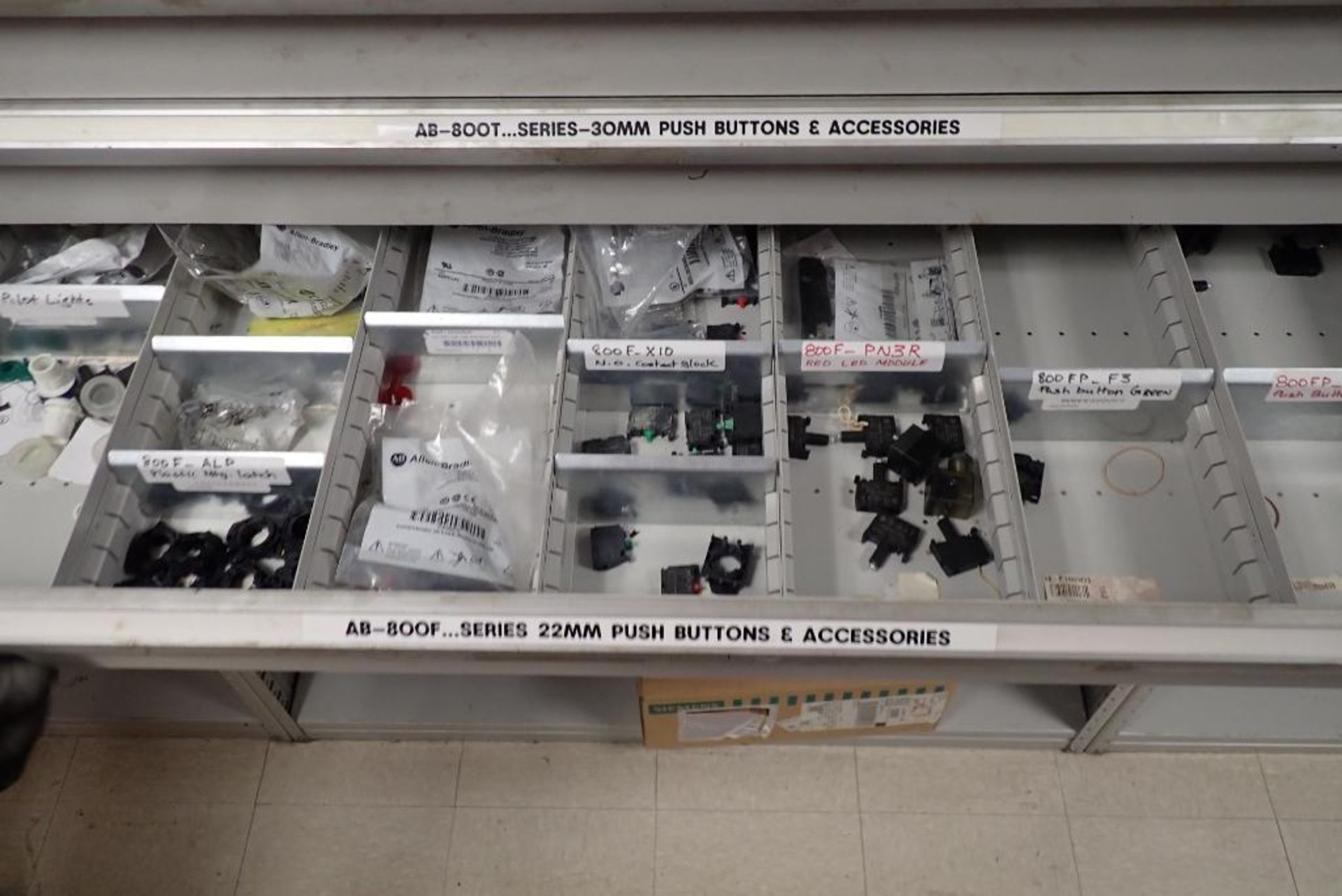 Contents of shelving and drawers including Allen Bradley contacts - Image 4 of 9