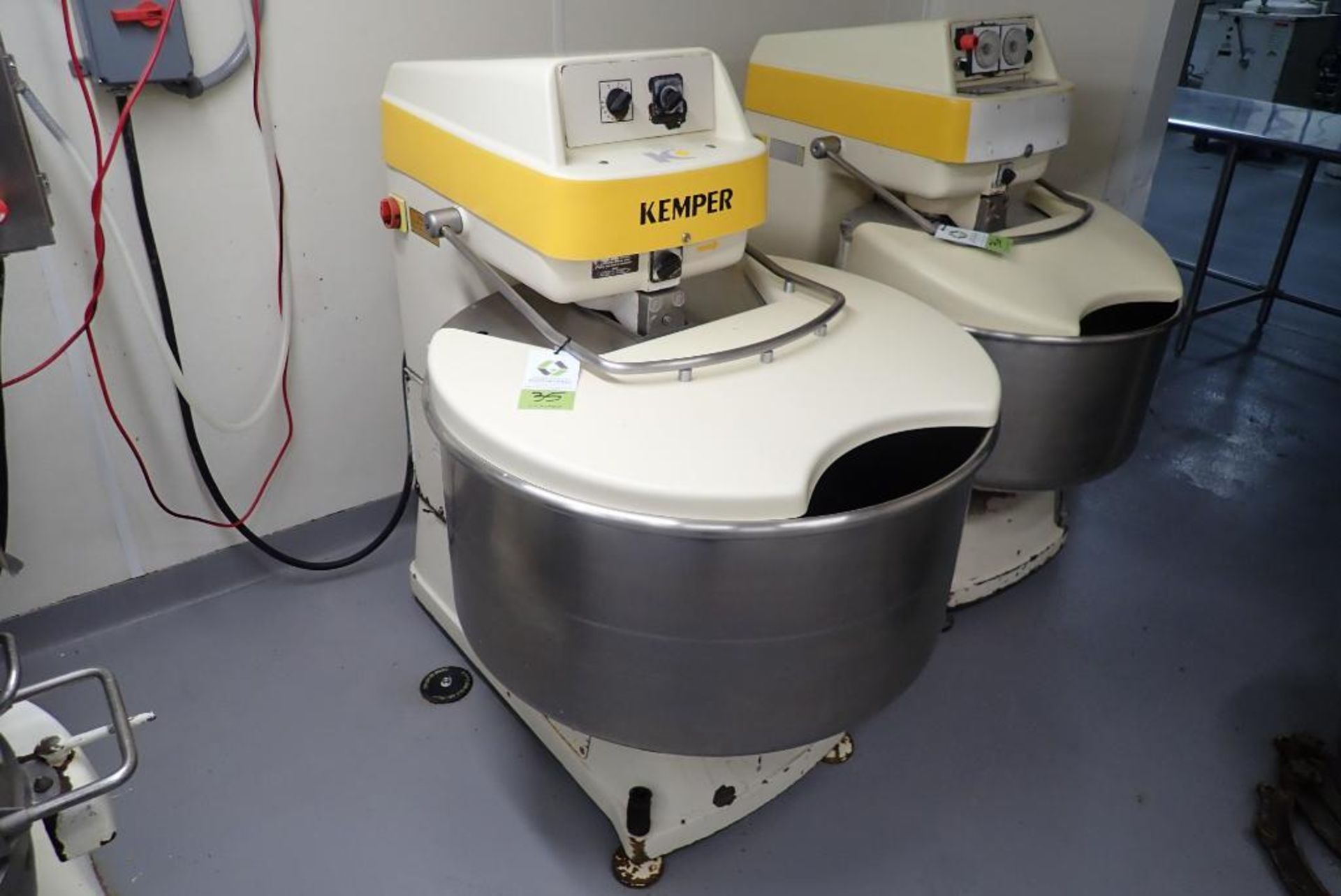 Kemper 125 liter spiral mixer