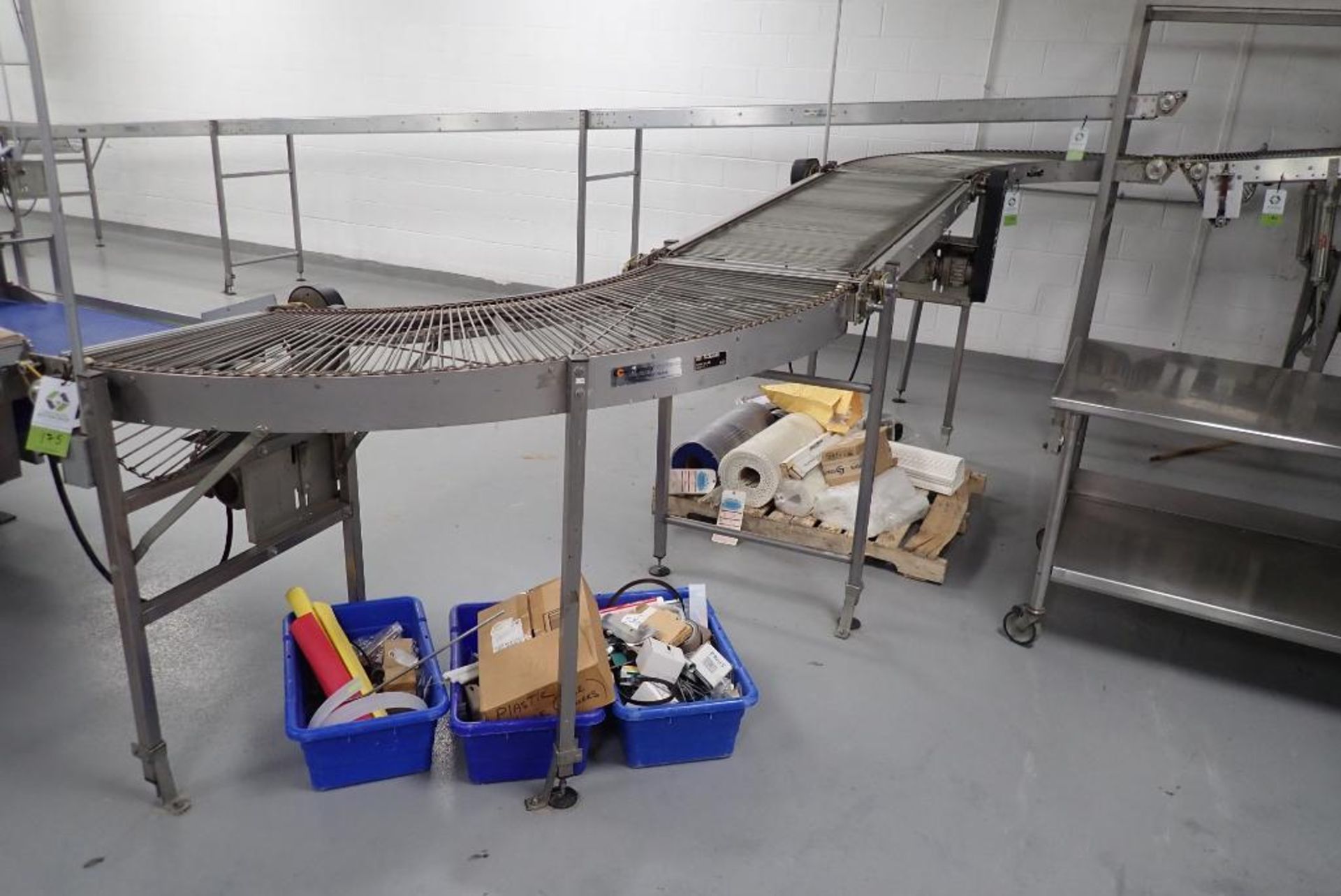 Capway Systems S turn conveyor