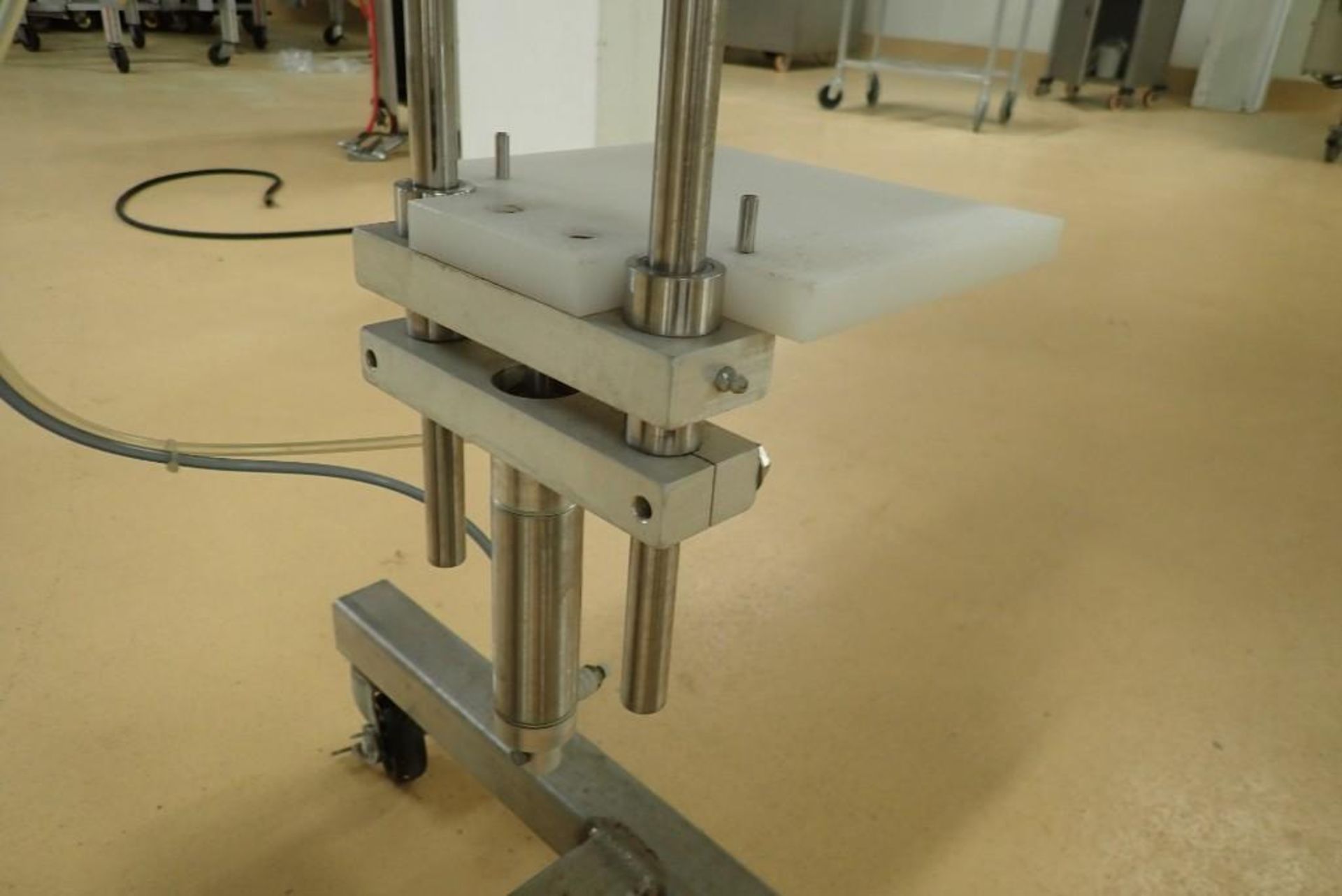 Geyer 1 cylinder piston filler - Image 12 of 16