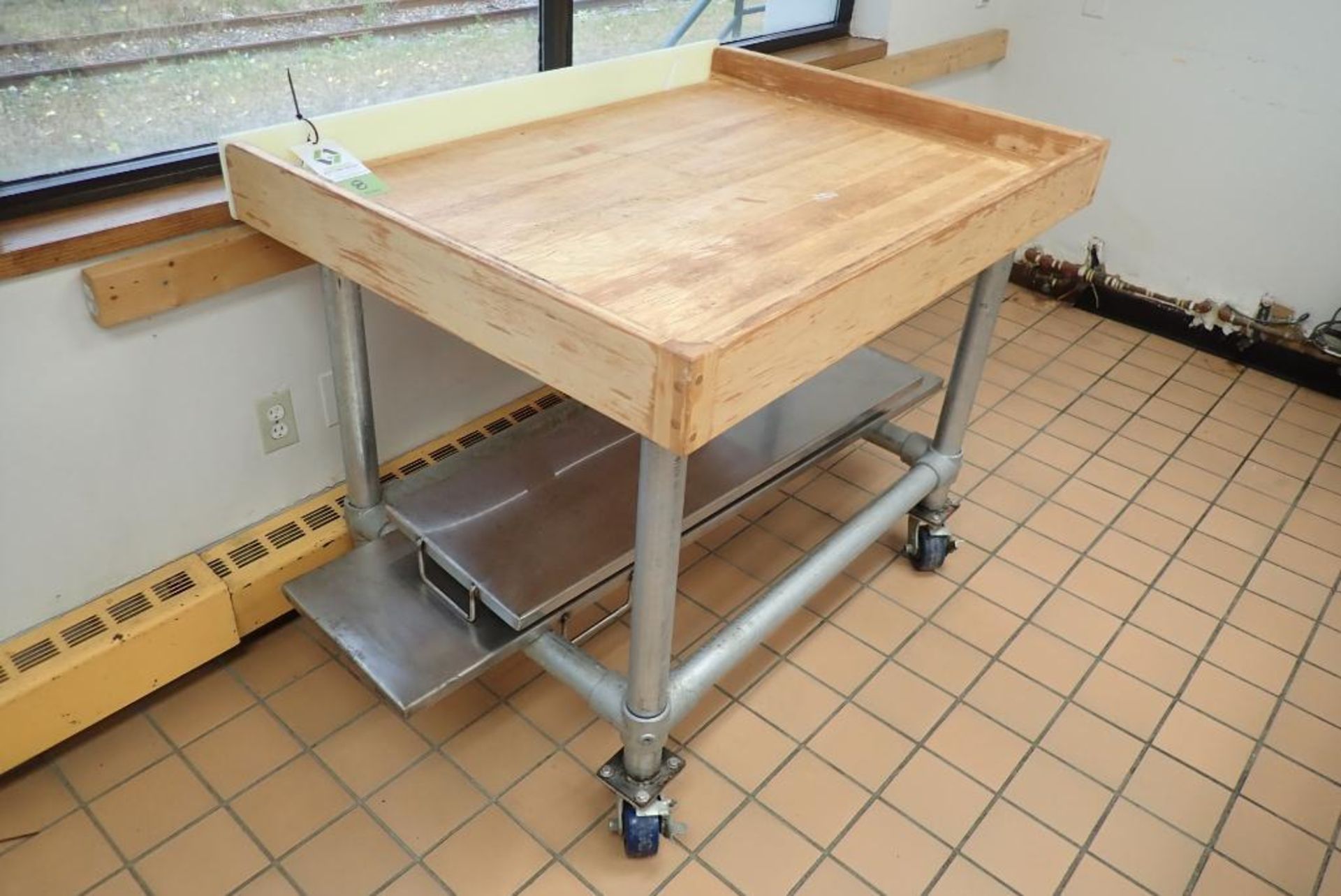 Maple top work table - Image 2 of 4