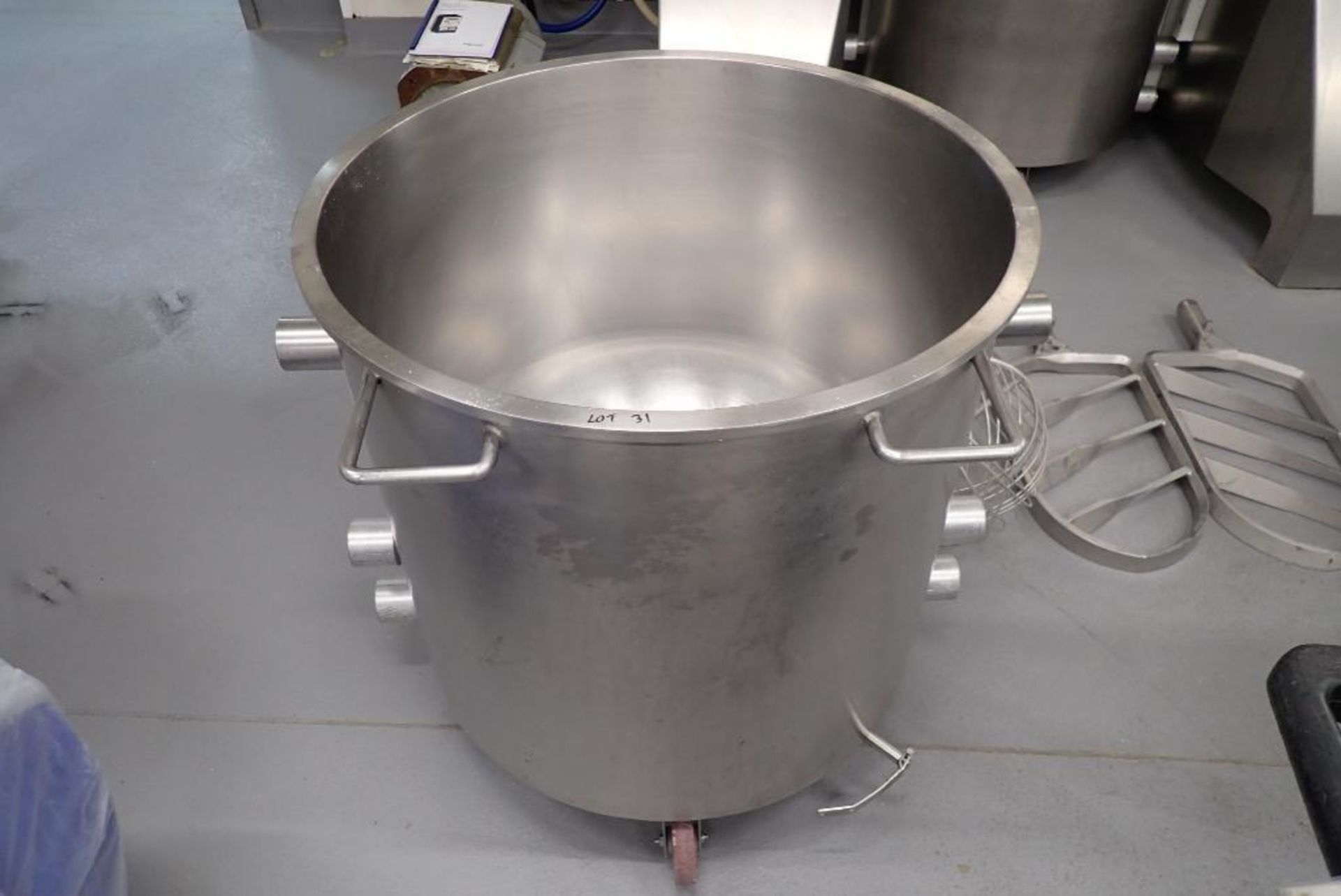 Gorreri 300 liter planetary mixer - Image 30 of 40