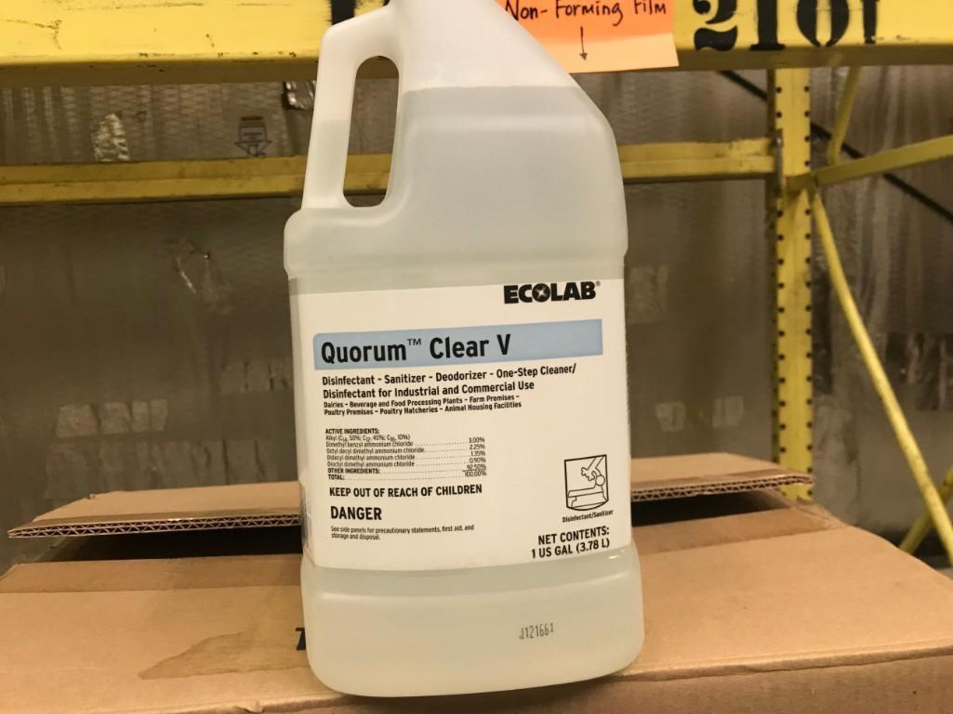 Assorted Bunzl and Ecolab disinfectant - Image 3 of 3