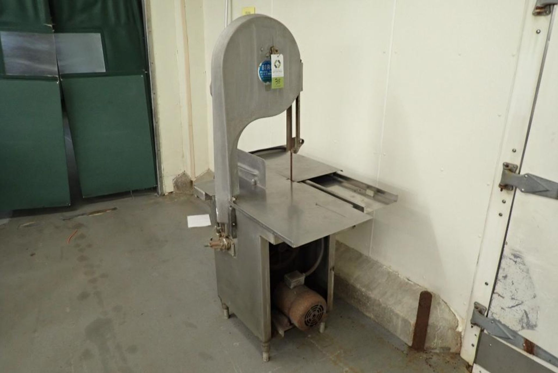 Biro vertical meat bandsaw