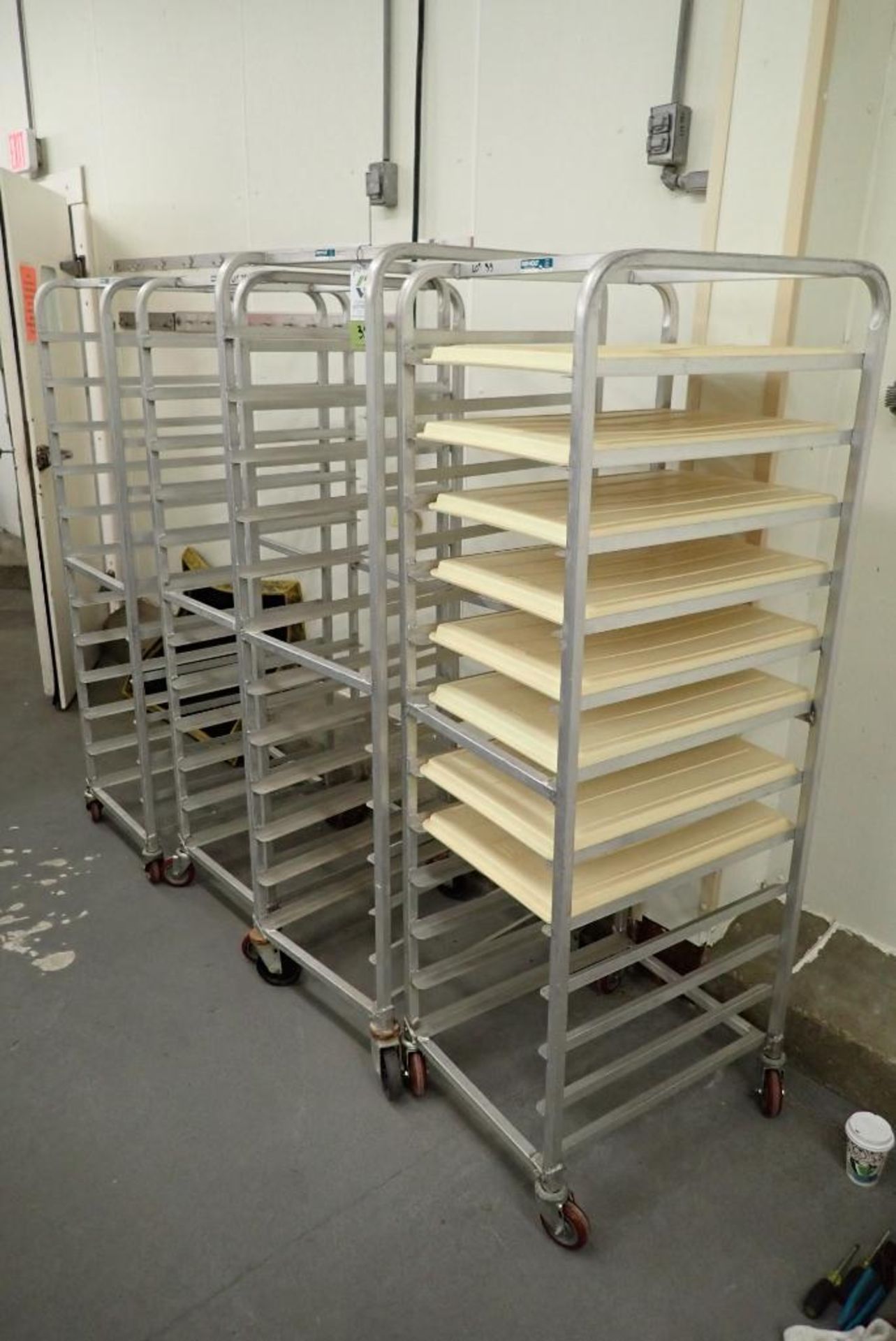 Aluminum rack - Image 4 of 5
