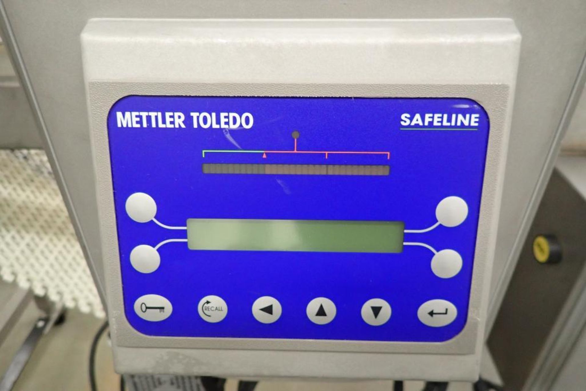 Safeline Mettler Toledo metal detector - Image 13 of 23