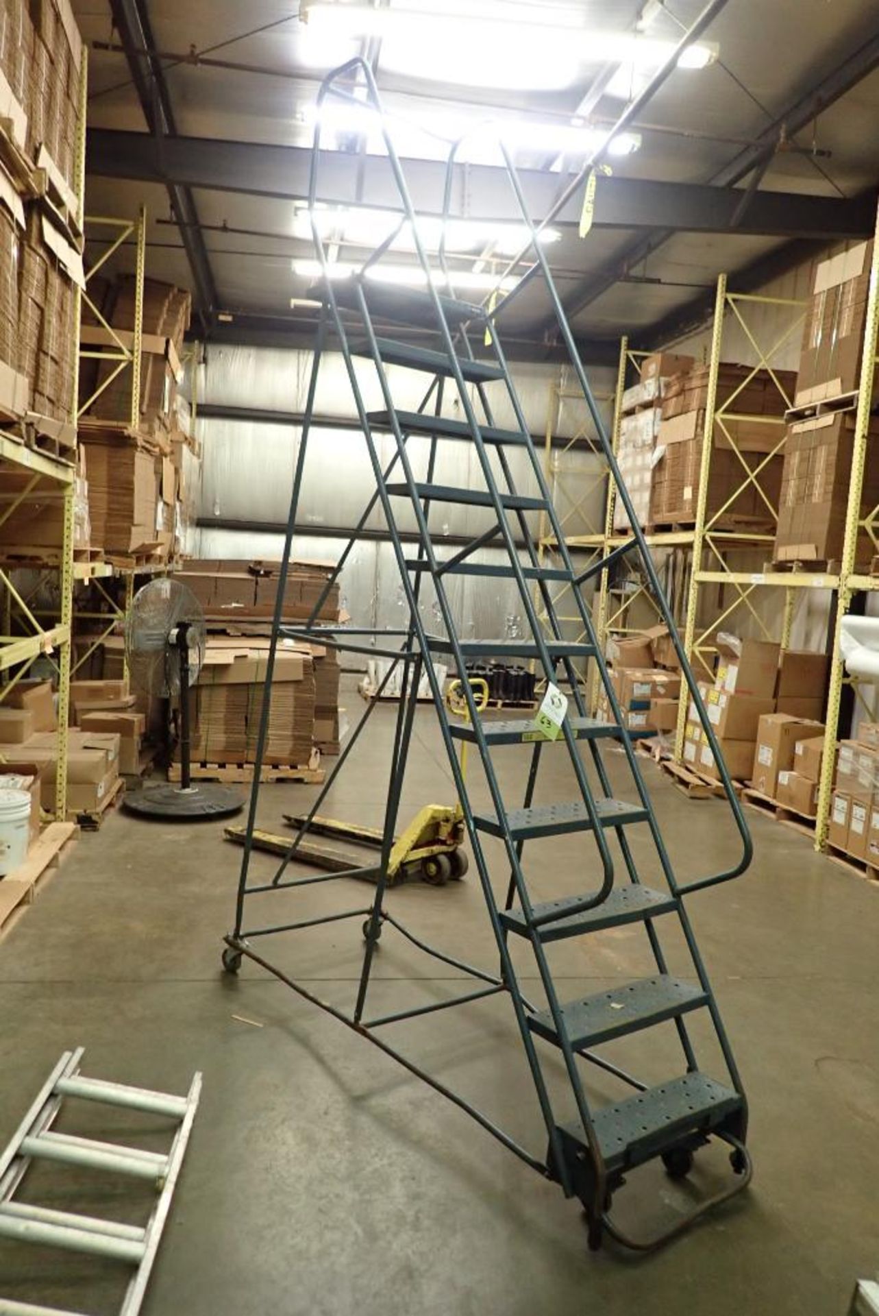 11-step rolling warehouse ladder - Image 3 of 6