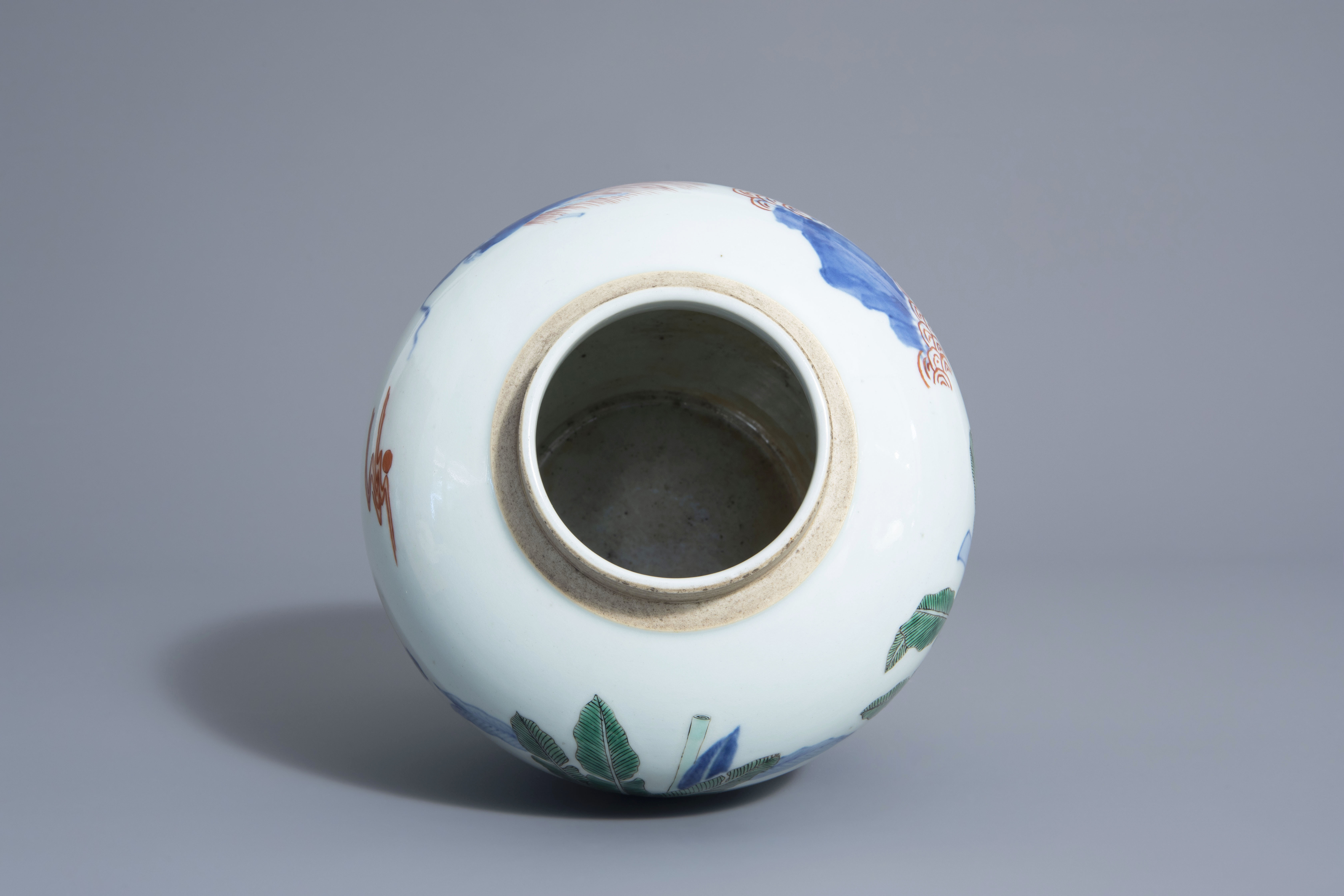 A Chinese wucai vase with a qilin, 20th C. - Image 6 of 7