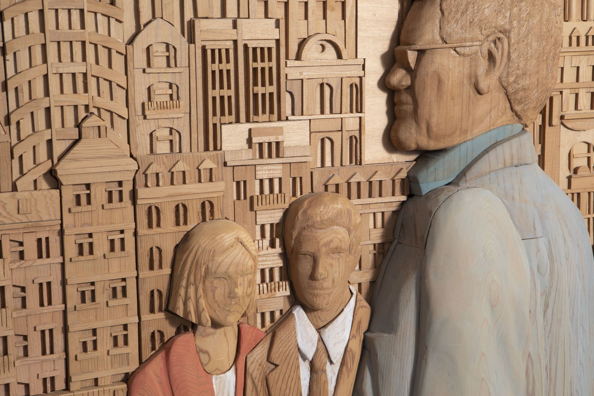 Yves Bosquet (1939): City life, polychrome painted wood sculpture, with accompanying monograph - Image 3 of 14