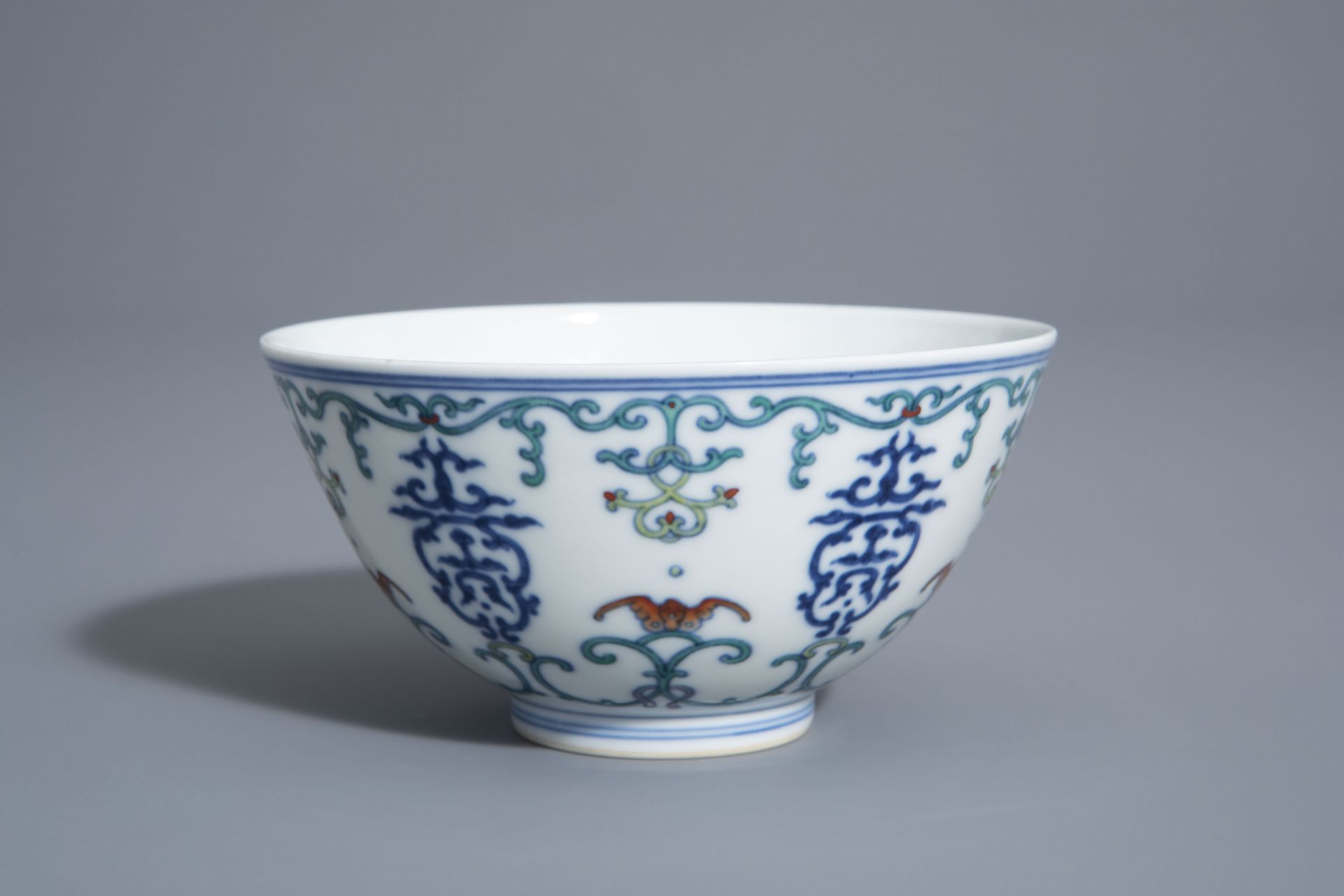 A Chinese doucai 'shou and bat' bowl, Daoguang mark, 19th/20th C.