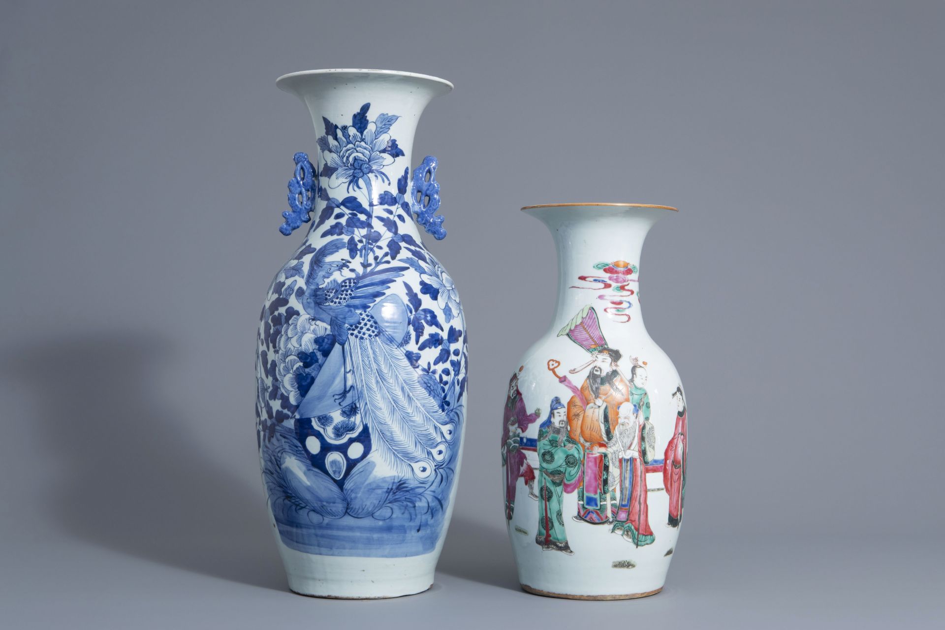 Two Chinese famille rose and blue and white vases with different designs, 19th/20th C.