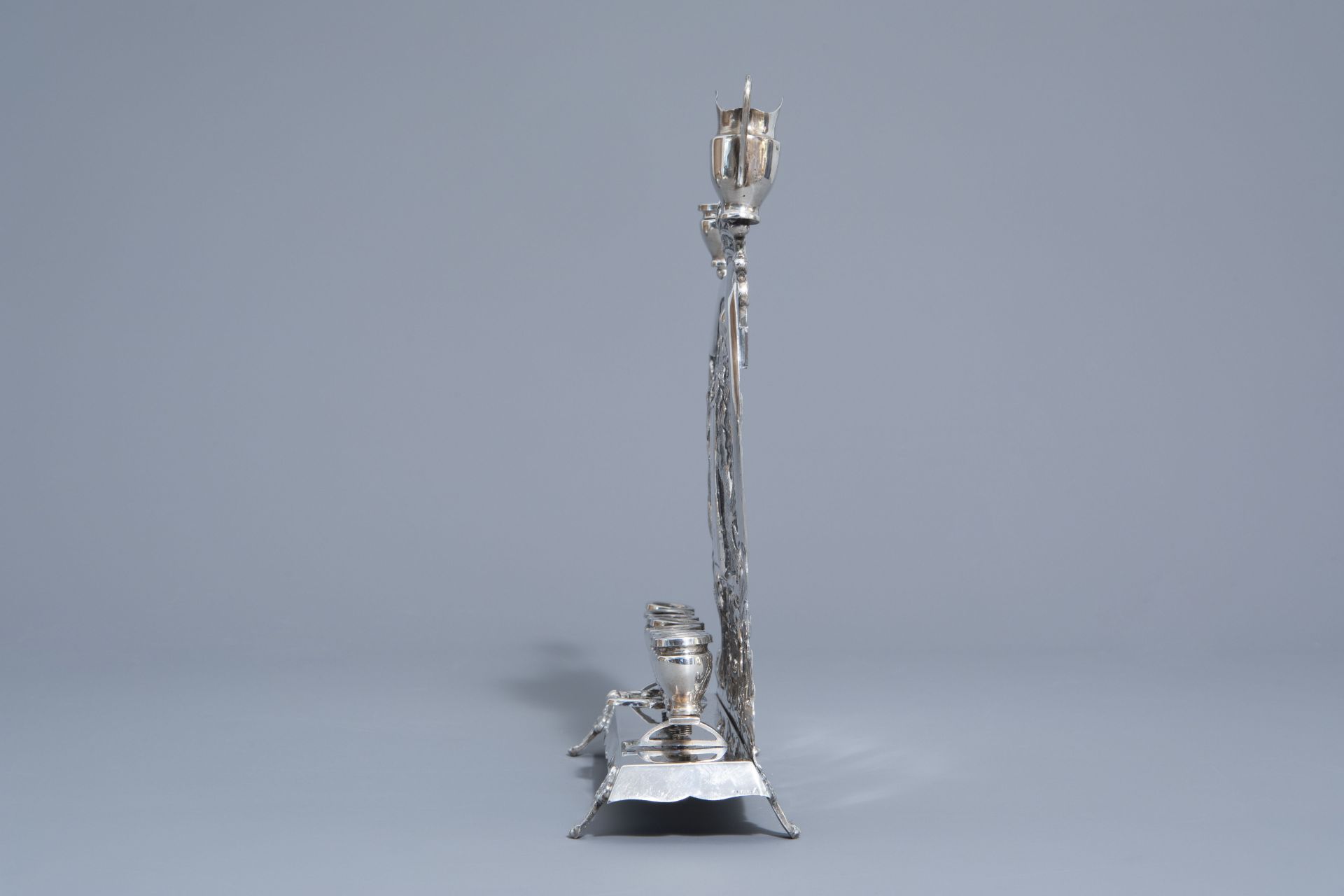 A Dutch silver open worked fruit bowl and a silver Hanukkah, 20th C. - Image 6 of 16