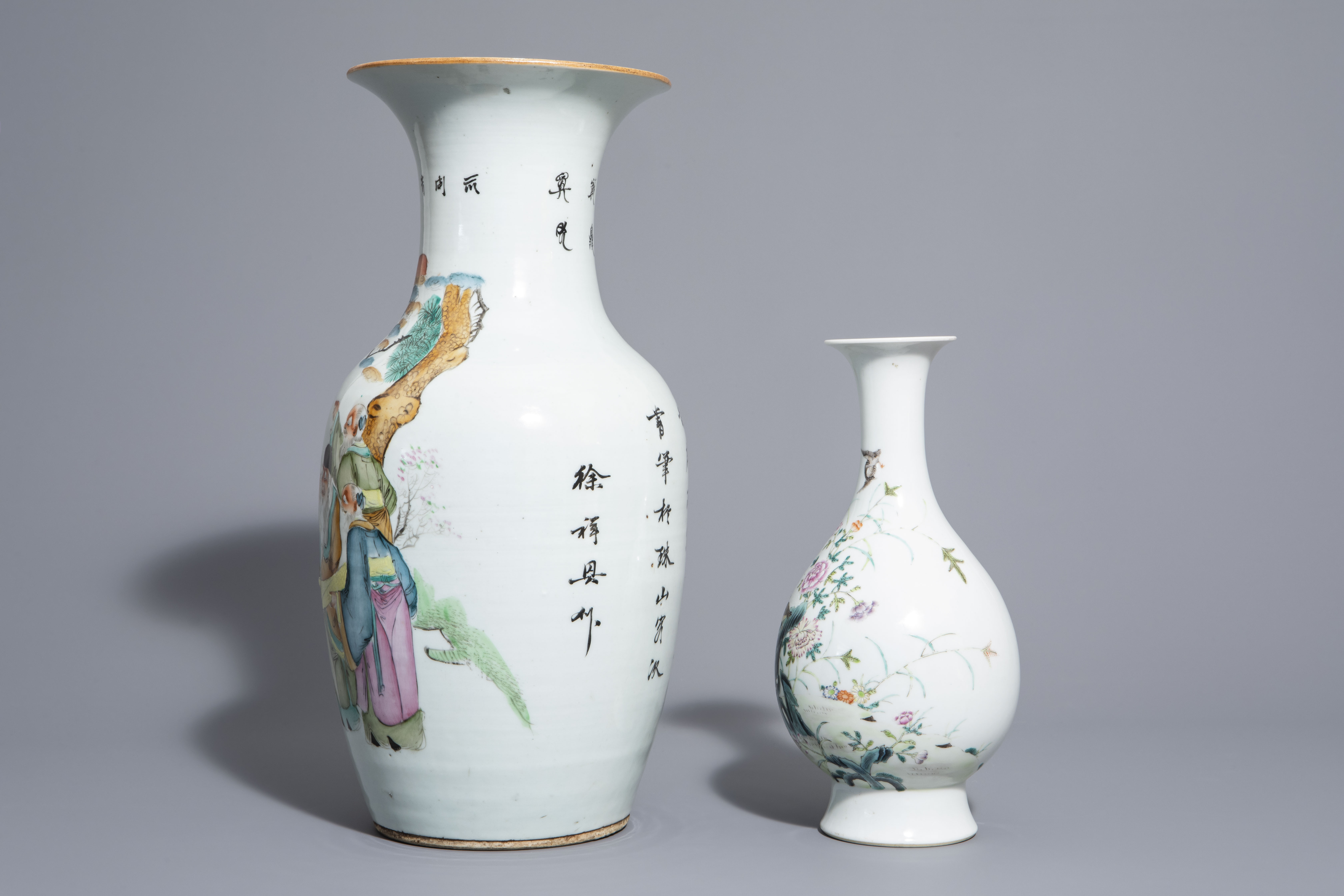 Three Chinese famille rose vases with different designs, 19th/20th C. and 20th C. - Image 11 of 13