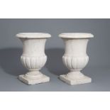 A pair of Italian marble Medici vases, 19th C.