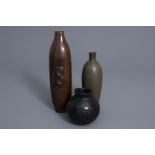 Three fine Japanese bronze vases, Showa, 20th C.