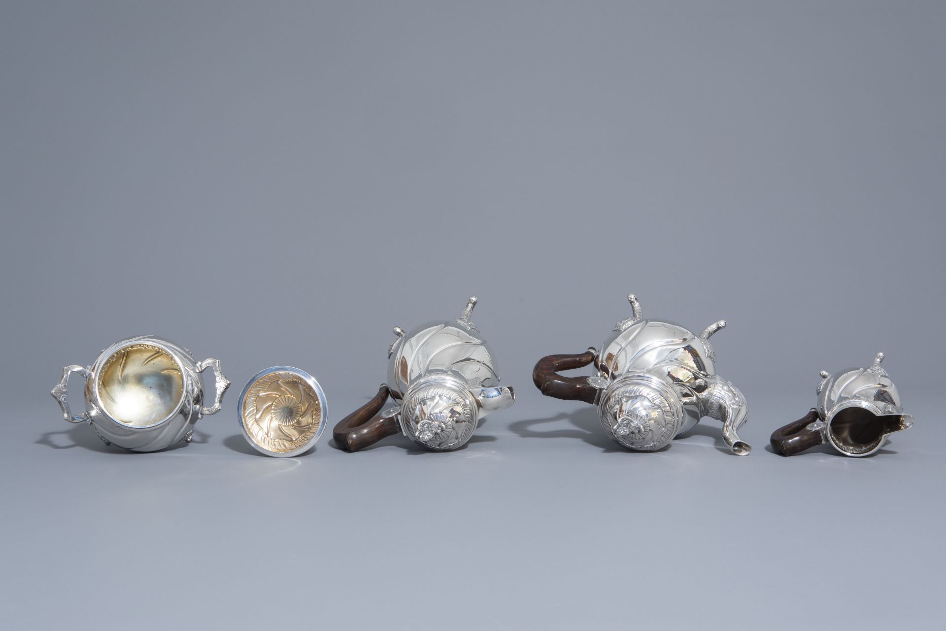 A four-piece Rococo revival silver coffee and tea set, 800/000, 20th C. - Image 6 of 13