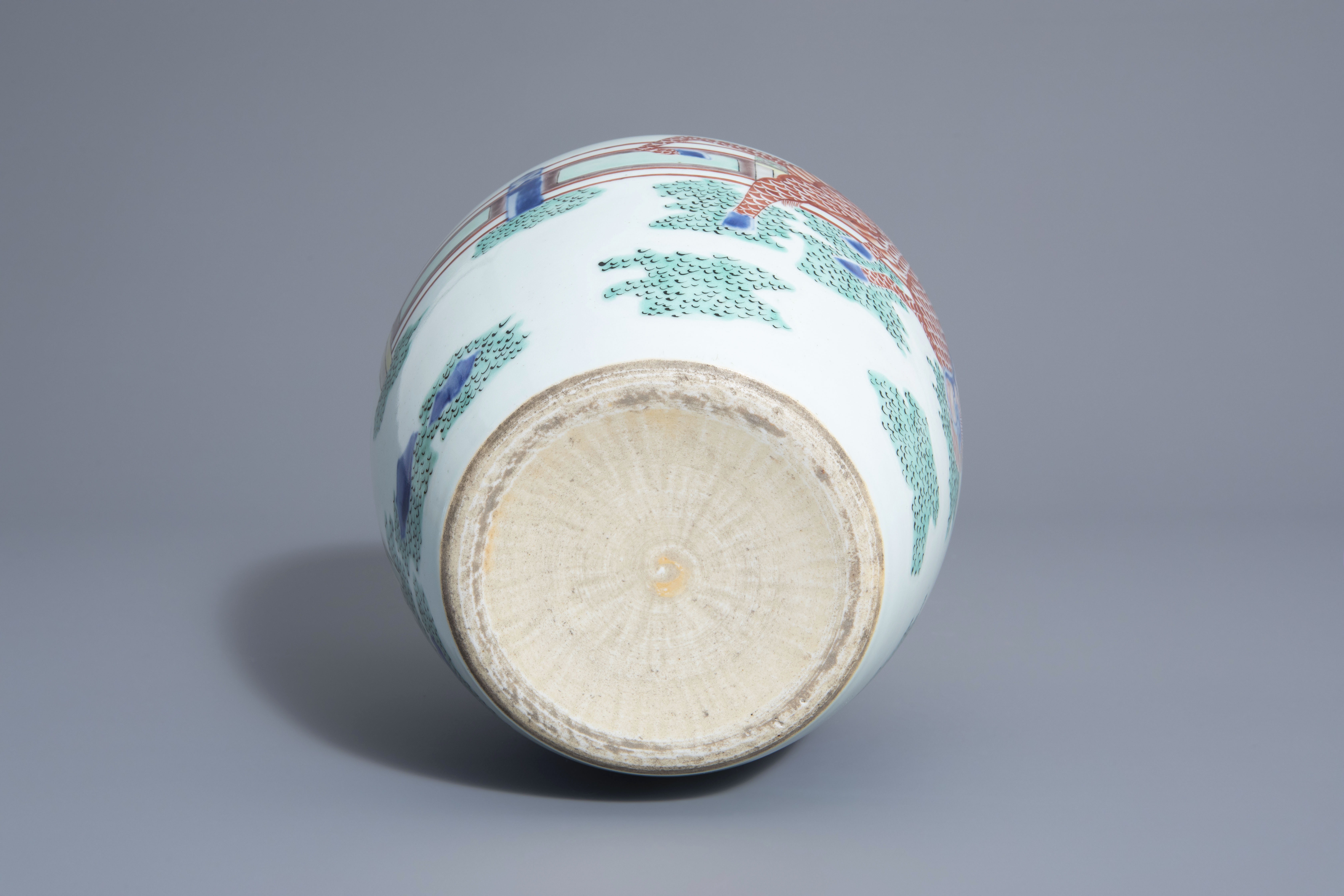 A Chinese wucai vase with a qilin, 20th C. - Image 7 of 7