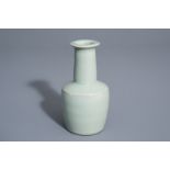 A Chinese Longquan celadon vase, 19th/20th C.