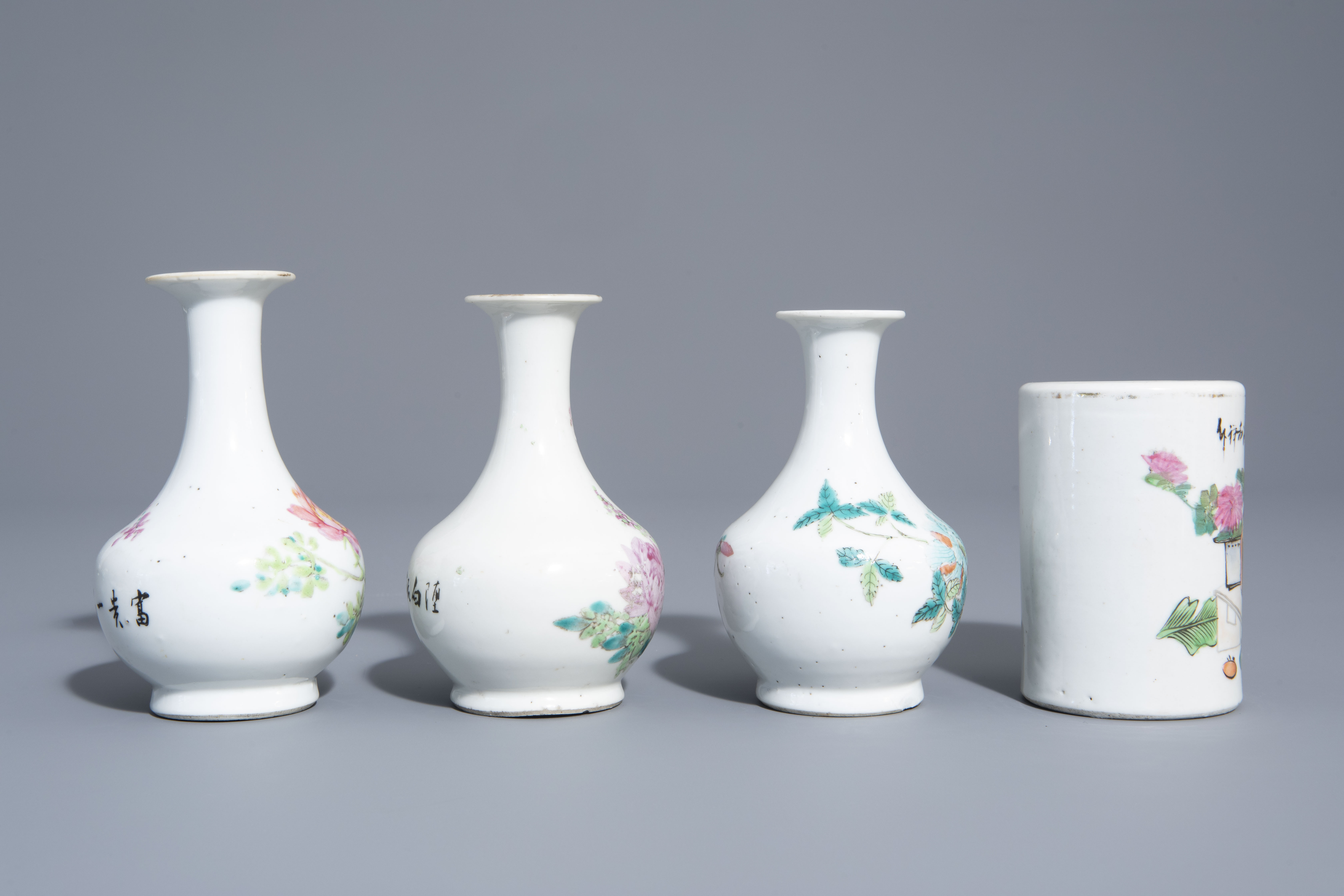 A varied collection of Chinese qianjiang cai and famille rose porcelain, 19th/20th C. - Image 3 of 16