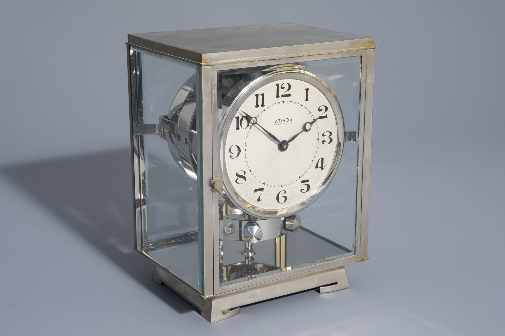 Atmos I, perpetual clock, J.L. Reutter for Compagnie GŽnŽrale de Radio, France, 1930's