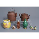 A varied collection of Chinese porcelain and two soapstone seals, 19th/20th C.